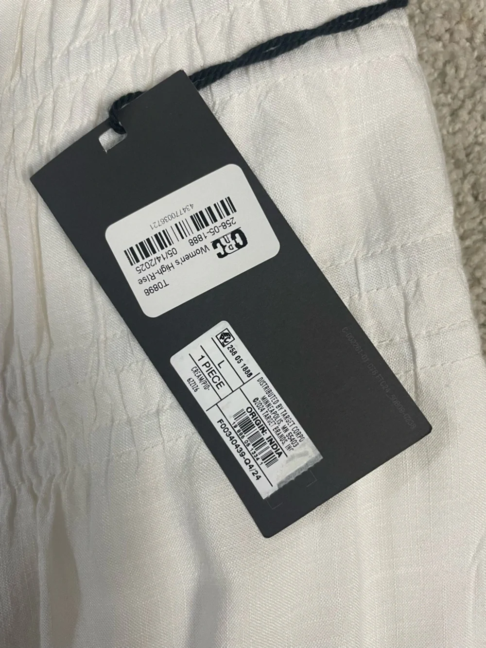 FUTURE COLLECTIVE White Rayon EMBROIDERED High Rise Eyelet DROP A-Line SKIRT - Picture 7 of 7